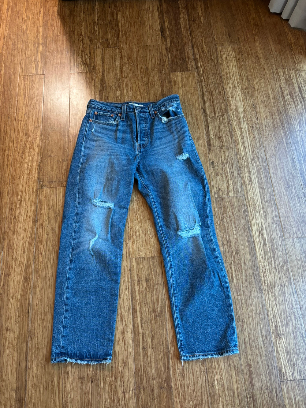 Levi's Premium Wedgie Straight Jeans Distressed Blue Size 26